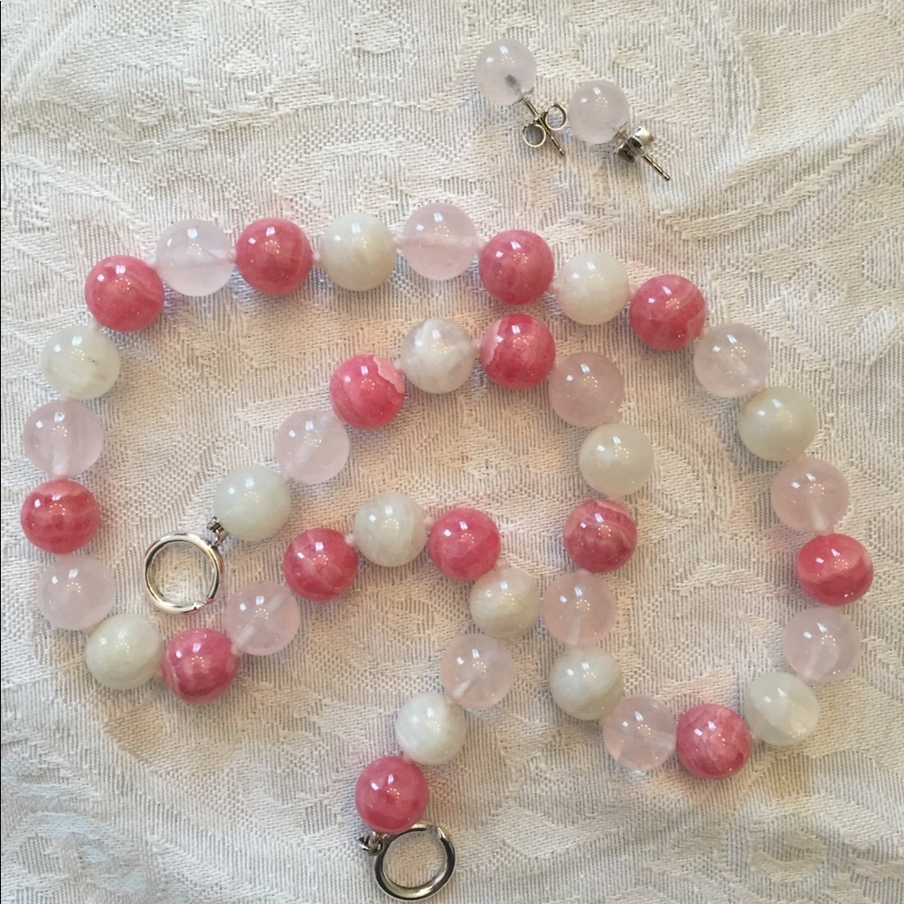 Tiffany bead necklace & earrings